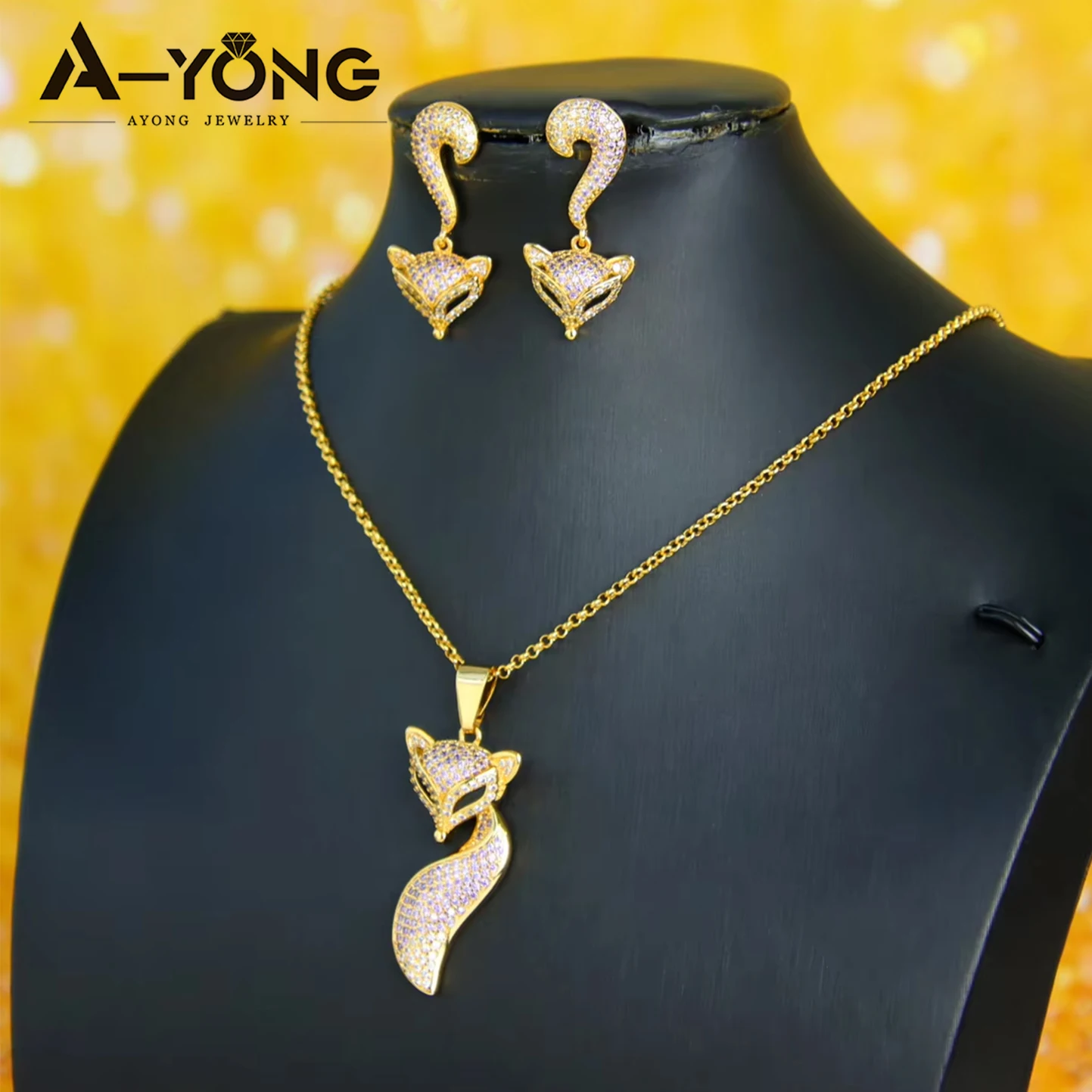 Luxury 5A Zirconia Fox Necklace Earrings Set 21k Gold Plated Colorful Foxes Pendant Dubai Women Gorgeous Engagement Jewelry
Luxury 5A Zirconia Fox Necklace Earrings Set 21k Gold Plated Colorful Foxes Pendant Dubai Women Gorgeous Engagement Jewelry