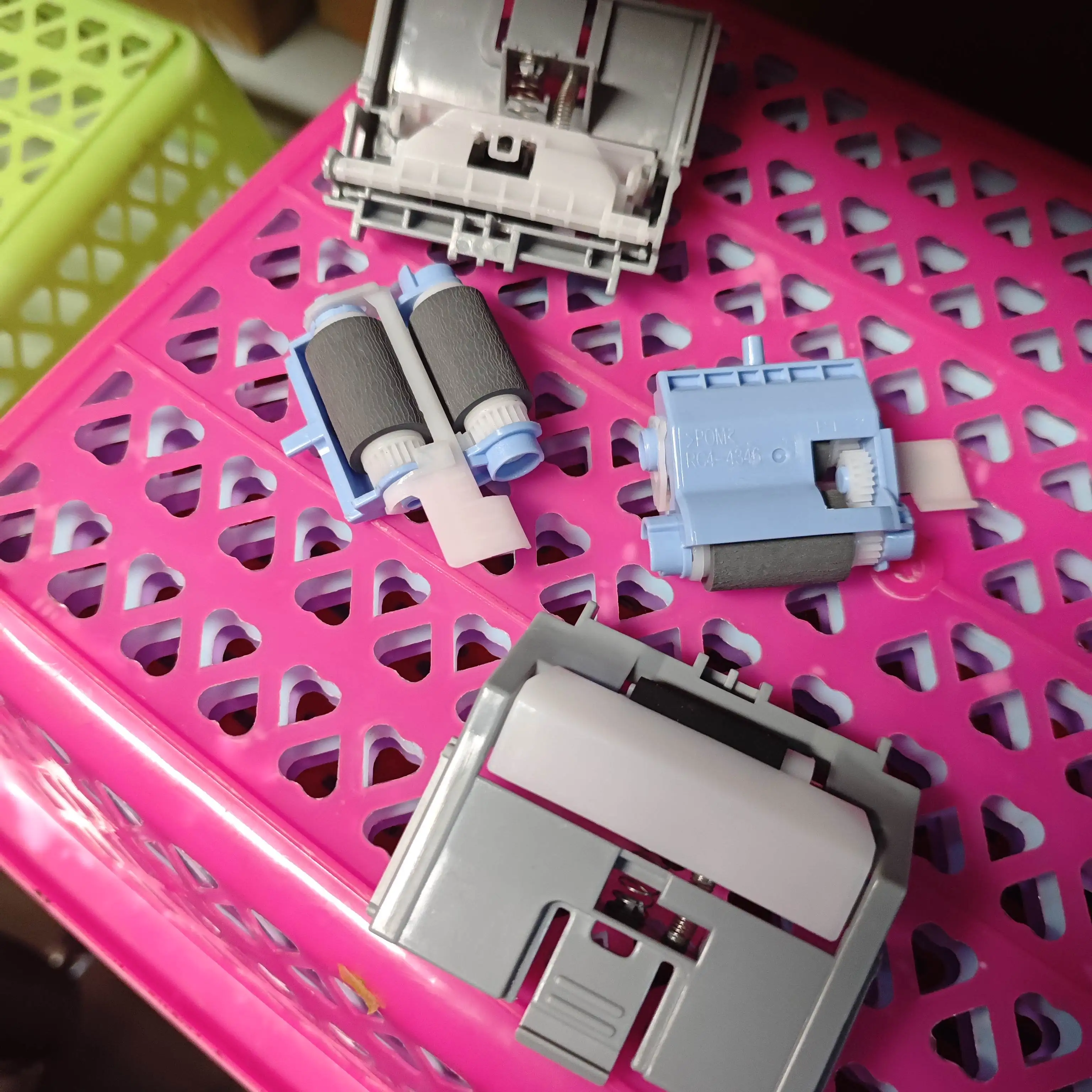 10 комплектов F2A68-67913 RM2-5752-000 Разделительный ролик захвата для HP M501 M506 M507 M527 M528 для CANON D1620 D1650 LBP312
10 комплектов F2A68-67913 RM2-5752-000 Разделительный ролик захвата для HP M501 M506 M507 M527 M528 для CANON D1620 D1650 LBP312