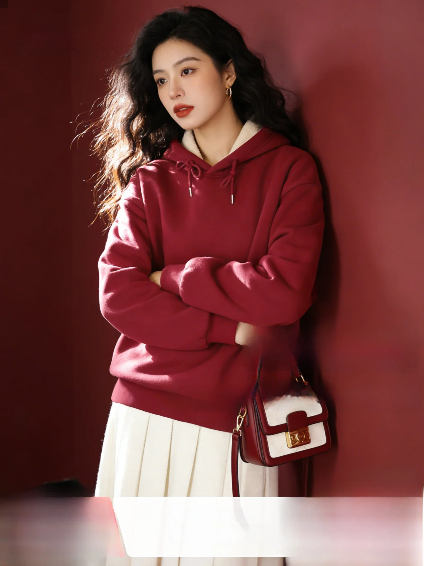 Red Wine Color Fleece Lined Hoodie Women's New Year's Robe Autumn Winter PC Outerwear Loose Fit Long Sleeve Hooded Sweatshirt
Red Wine Color Fleece Lined Hoodie Women's New Year's Robe Autumn Winter PC Outerwear Loose Fit Long Sleeve Hooded Sweatshirt