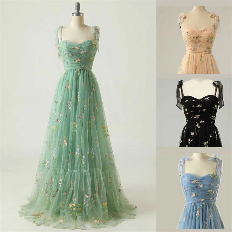 2025New Women's Elegant Dress Fashion Internet Celebrity One Collar Lace Strap Dress Banquet Evening Dress European And American
2025New Women's Elegant Dress Fashion Internet Celebrity One Collar Lace Strap Dress Banquet Evening Dress European And American