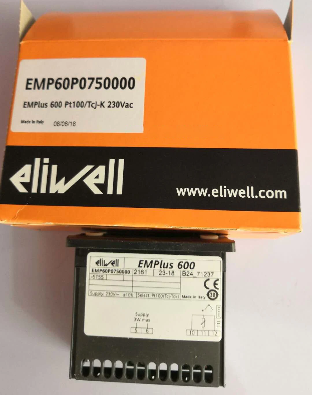 Контроллер охлаждения Italy Eliwell EM300LX / EM600, EMPLUS600, новый оригинальный продукт
Контроллер охлаждения Italy Eliwell EM300LX / EM600, EMPLUS600, новый оригинальный продукт