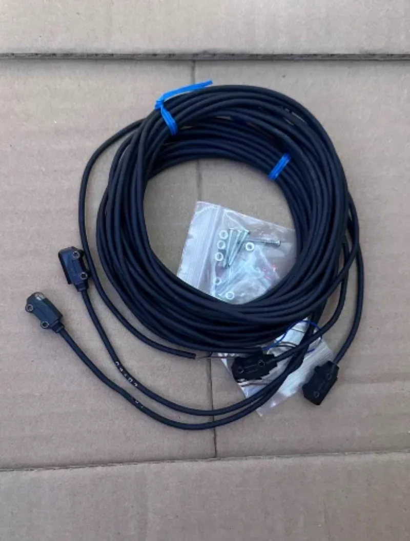 E3T-ST14 photoelectric switch sensor, brand new and original.
E3T-ST14 photoelectric switch sensor, brand new and original.