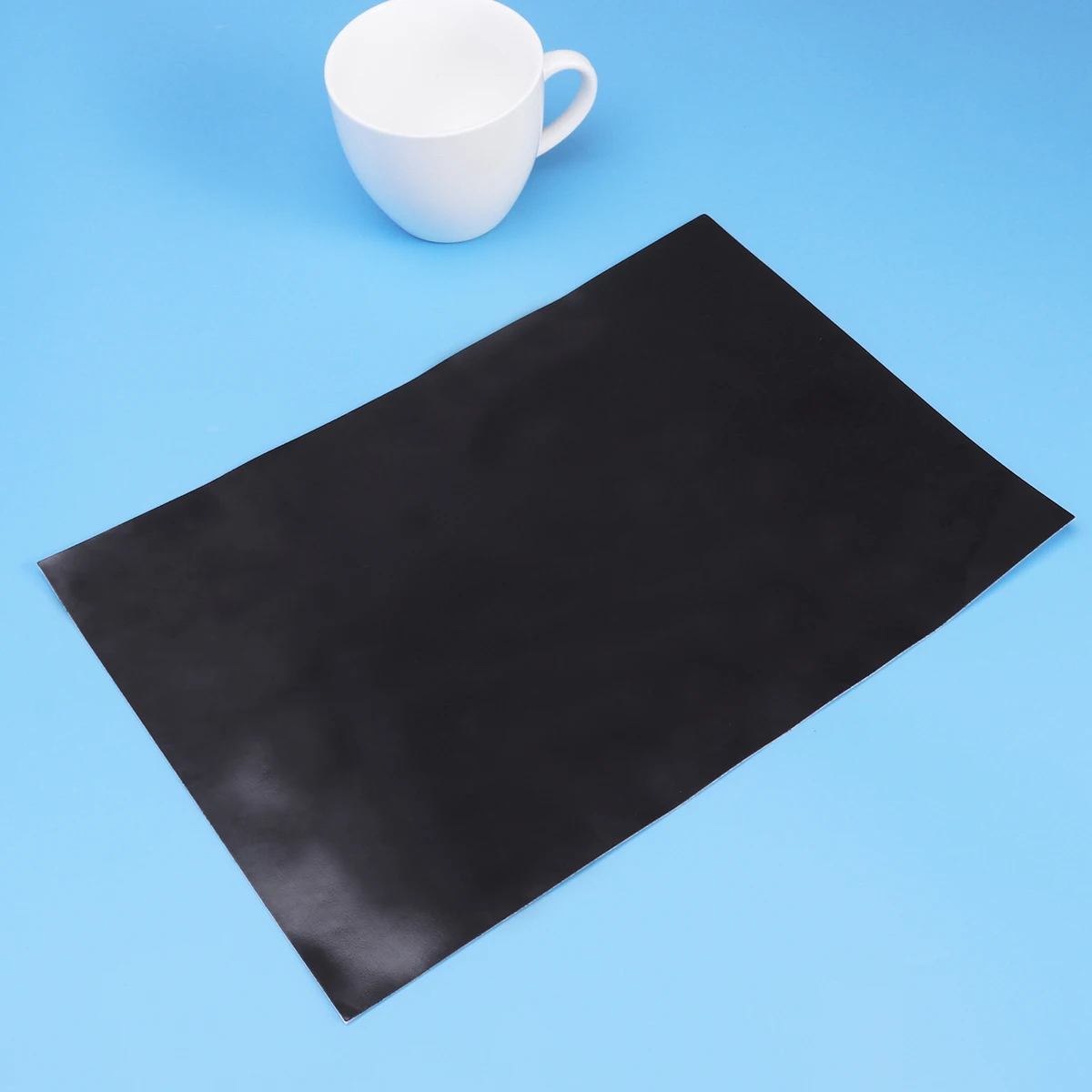 5 Pcs Magnetic Rubber Sheet Easy to Use Sheets Board Drawing Peel and Stick Black
5 Pcs Magnetic Rubber Sheet Easy to Use Sheets Board Drawing Peel and Stick Black