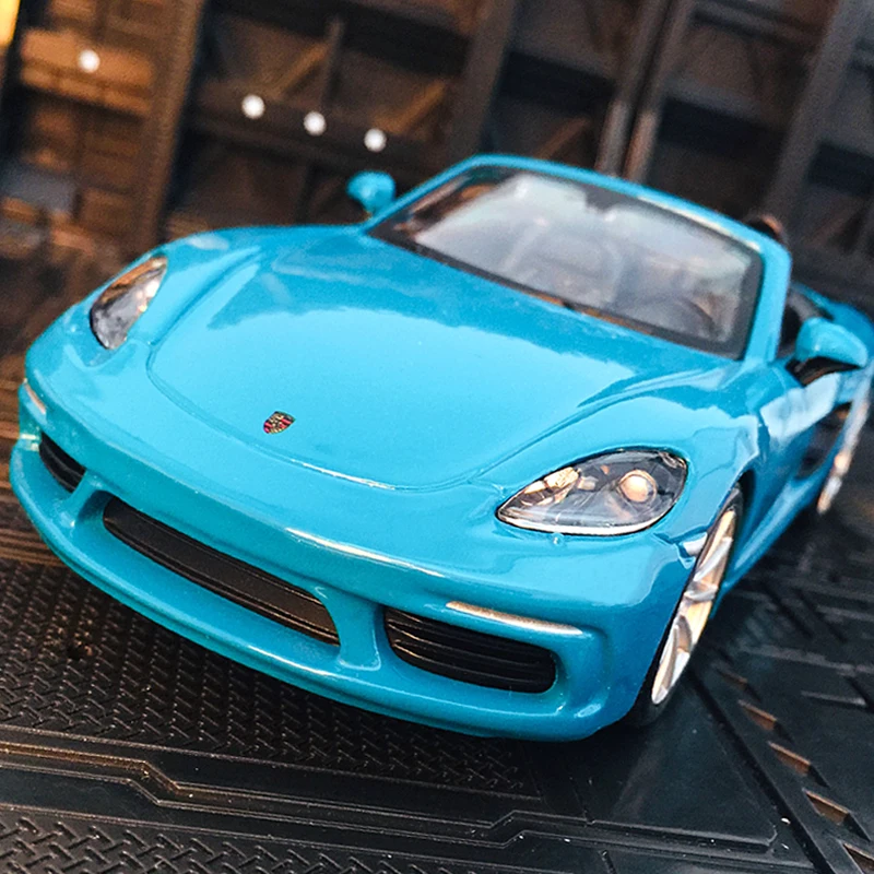 Кабриолетная модель из сплава Bburago 1:24 Porsche 718, двери можно открыть, детские статические украшения, коллекция подарков 
Кабриолетная модель из сплава Bburago 1:24 Porsche 718, двери можно открыть, детские статические украшения, коллекция подарков