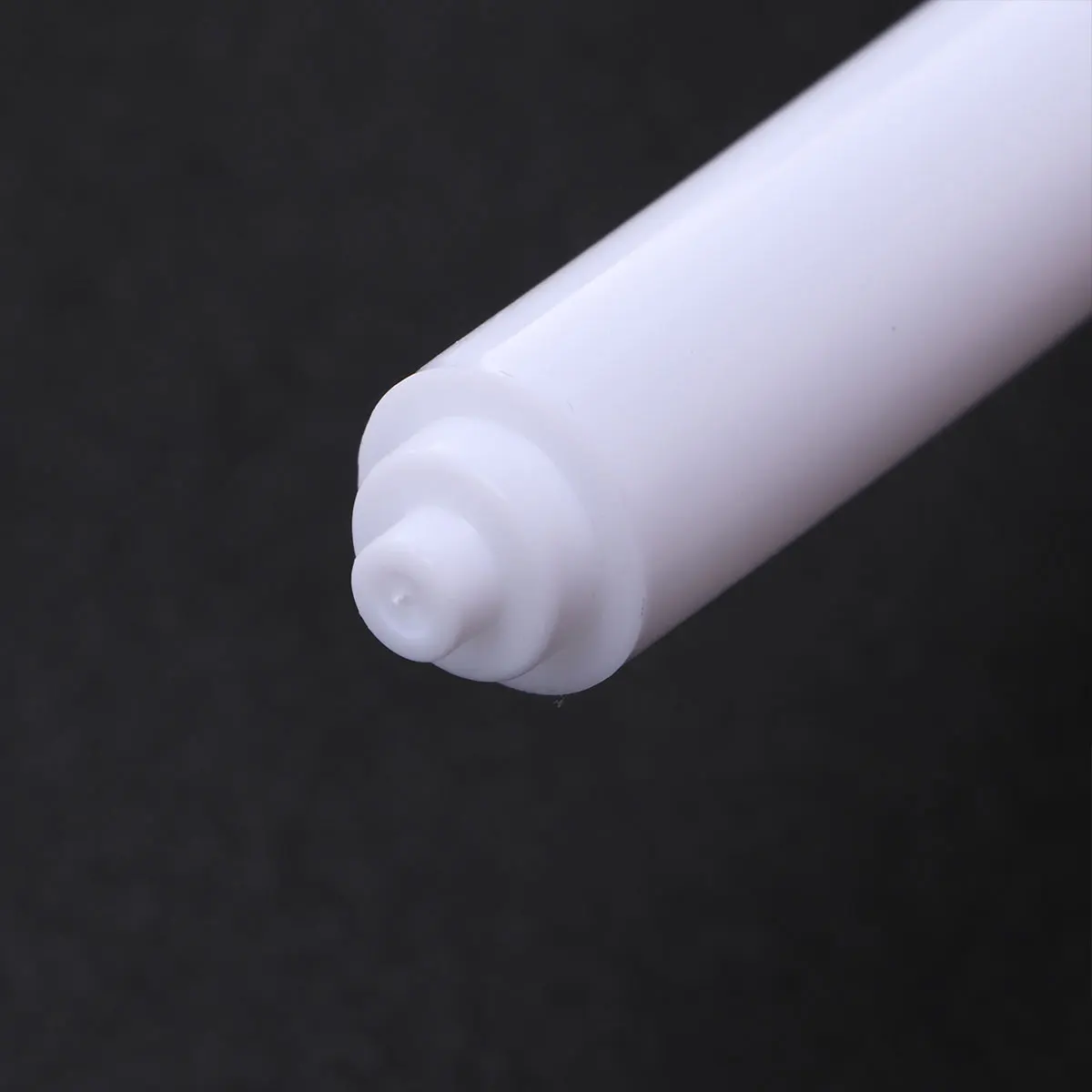 2pcs White Toilet Roller Holder Replacement Plastic Paper Roll Rod Easy Install Spring Loaded Universal Fit Bathroom Decor
2pcs White Toilet Roller Holder Replacement Plastic Paper Roll Rod Easy Install Spring Loaded Universal Fit Bathroom Decor