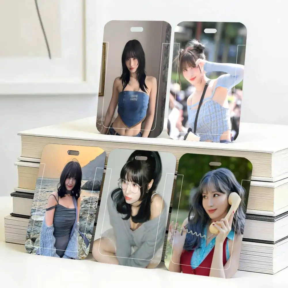 Kpop Momo ID Card Holder Neck Strap Pendant Door Badge Holder Lanyards Keychain Work Credential Case Gift
Kpop Momo ID Card Holder Neck Strap Pendant Door Badge Holder Lanyards Keychain Work Credential Case Gift