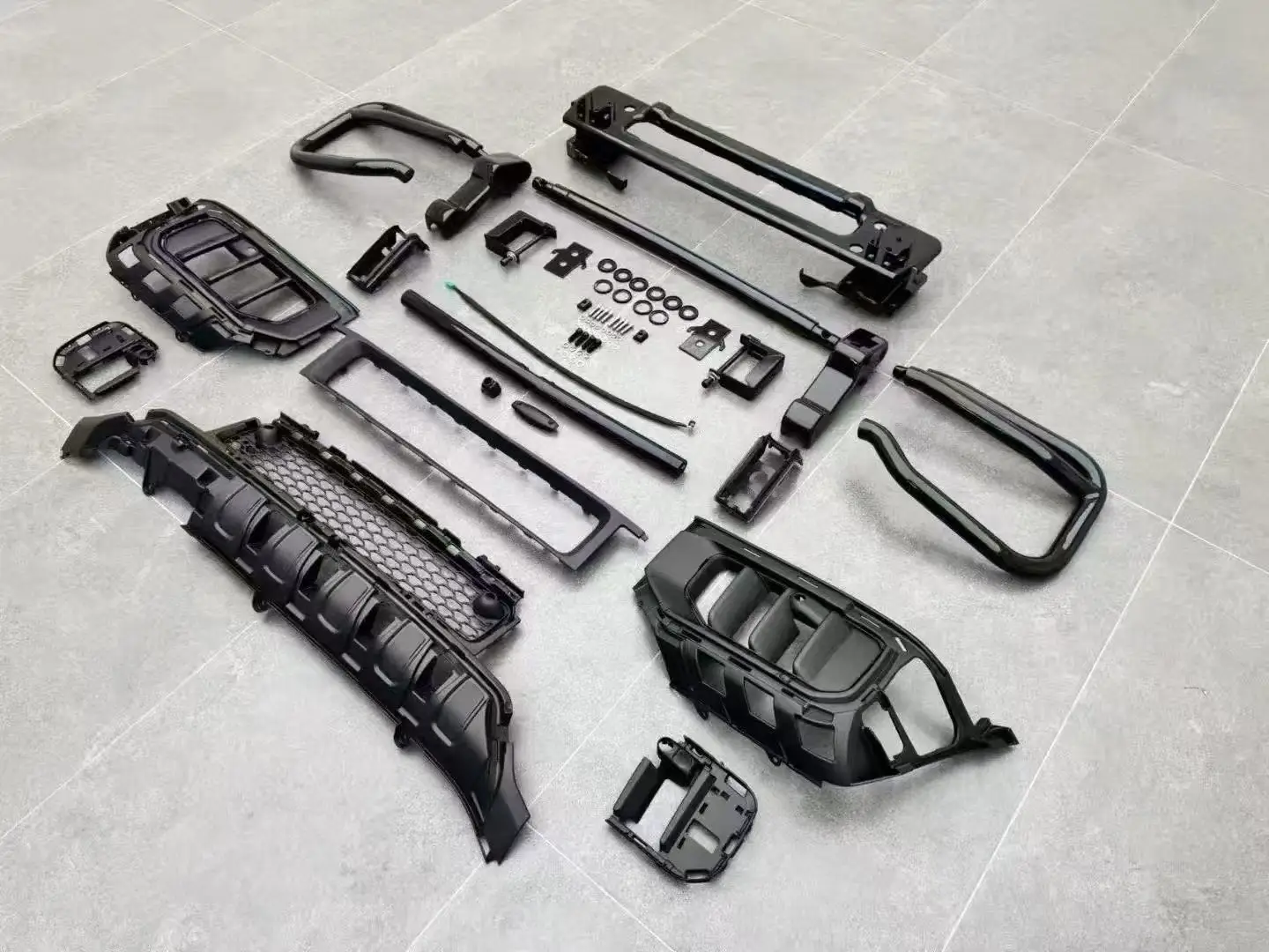 New W465 G63 Bumper Cover for G-Class W465 G63 2024 1:1 Replacement Stainless Steel Front Bumper
New W465 G63 Bumper Cover for G-Class W465 G63 2024 1:1 Replacement Stainless Steel Front Bumper