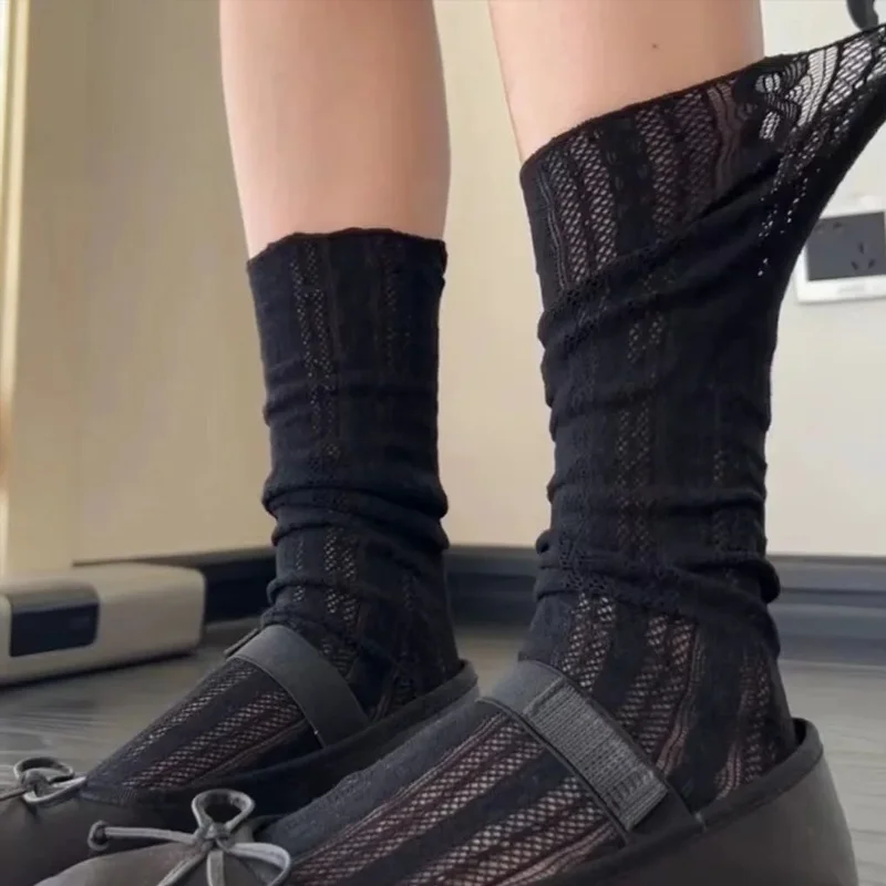 Women Sweet Lace Short Summer Socks Japanese Lovely Ruffle Hollow Out Cotton Lace Lolita Style Princess Socks High Quality Socks 
Women Sweet Lace Short Summer Socks Japanese Lovely Ruffle Hollow Out Cotton Lace Lolita Style Princess Socks High Quality Socks