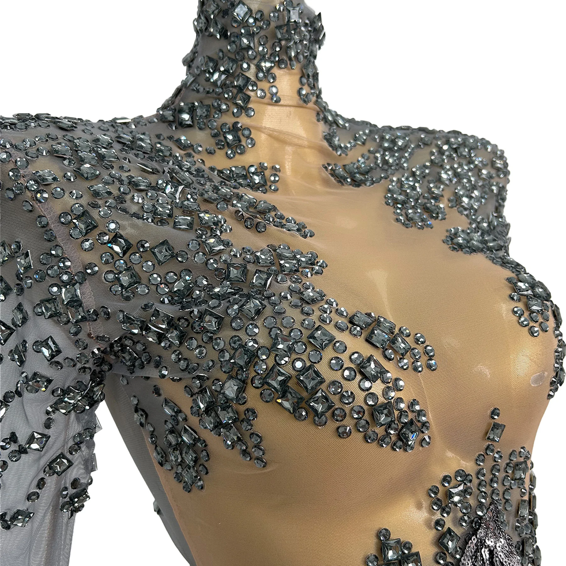 Trendy Sparkly Crystals Sequins Tassel Bodysuit Bar Dance High Cut Thong One Piece Leotard See Through Mesh Sexy Outfit Tangshui
Trendy Sparkly Crystals Sequins Tassel Bodysuit Bar Dance High Cut Thong One Piece Leotard See Through Mesh Sexy Outfit Tangshui