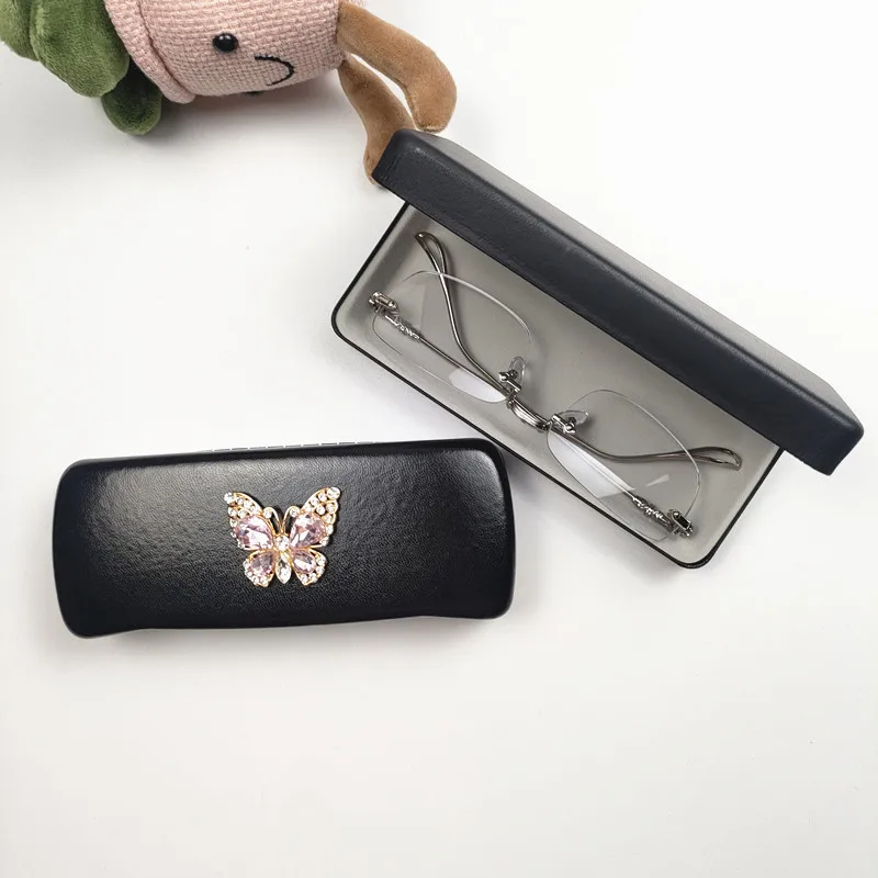 Women's PU Leather Hard Eyeglasses Case Butterfly Pattern Spectacle Box Anti-Press Sunglasses Storage Girl Gift B2
Women's PU Leather Hard Eyeglasses Case Butterfly Pattern Spectacle Box Anti-Press Sunglasses Storage Girl Gift B2