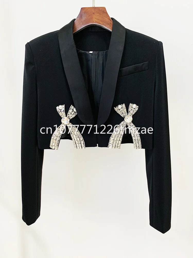 Latest 2024 Designer Fashion Suit Women's Luxury Diamond Beaded Short Suit Skirt Suit
Latest 2024 Designer Fashion Suit Women's Luxury Diamond Beaded Short Suit Skirt Suit