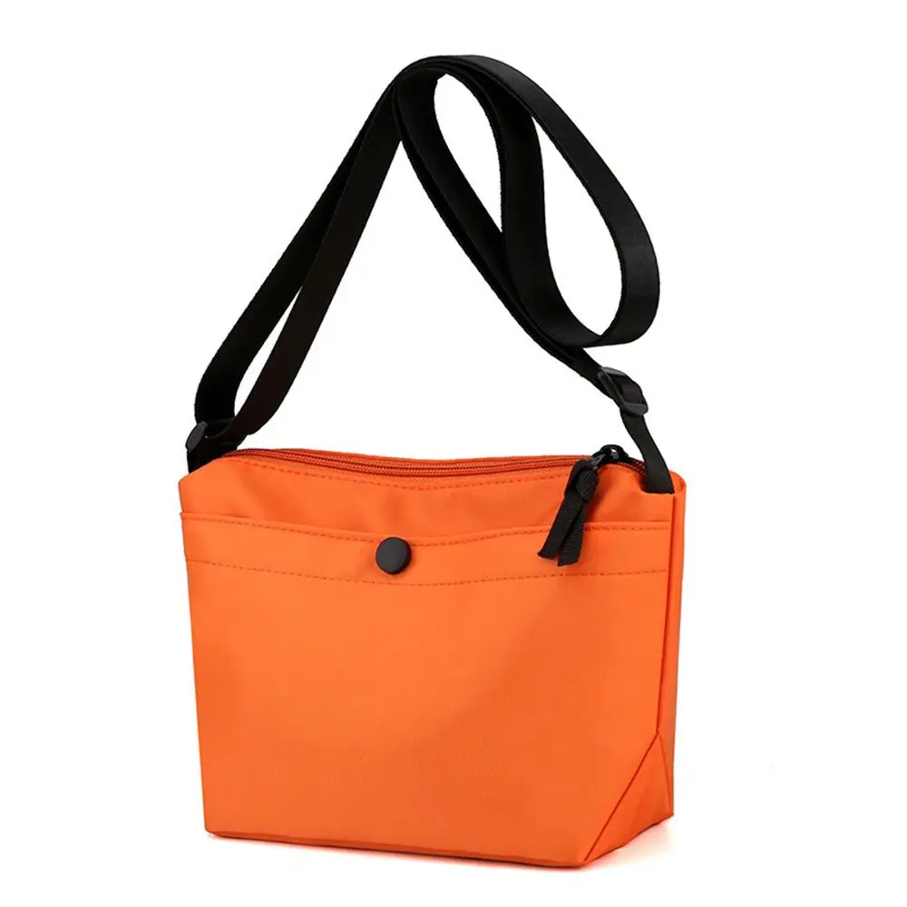Outdoor Messenger Bag Single Shoulder Bag Solid color Korean Female Gift Girls Phone Pocket Handbag Dumpling Bag Shoulder Bag
Outdoor Messenger Bag Single Shoulder Bag Solid color Korean Female Gift Girls Phone Pocket Handbag Dumpling Bag Shoulder Bag