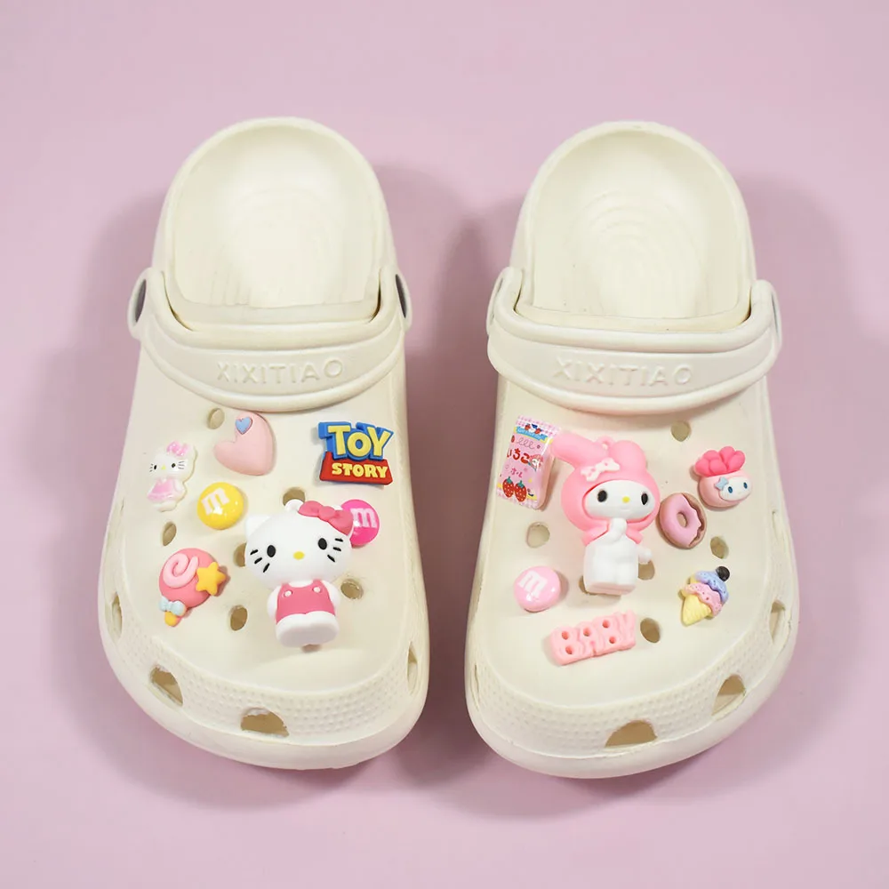 MINISO Anime Hello Kitty DIY Shoe Charms for Croc Kawaii Accessories 3D Sandals Buckle Shoes Decoration Girls Women Toys Gifts
MINISO Anime Hello Kitty DIY Shoe Charms for Croc Kawaii Accessories 3D Sandals Buckle Shoes Decoration Girls Women Toys Gifts