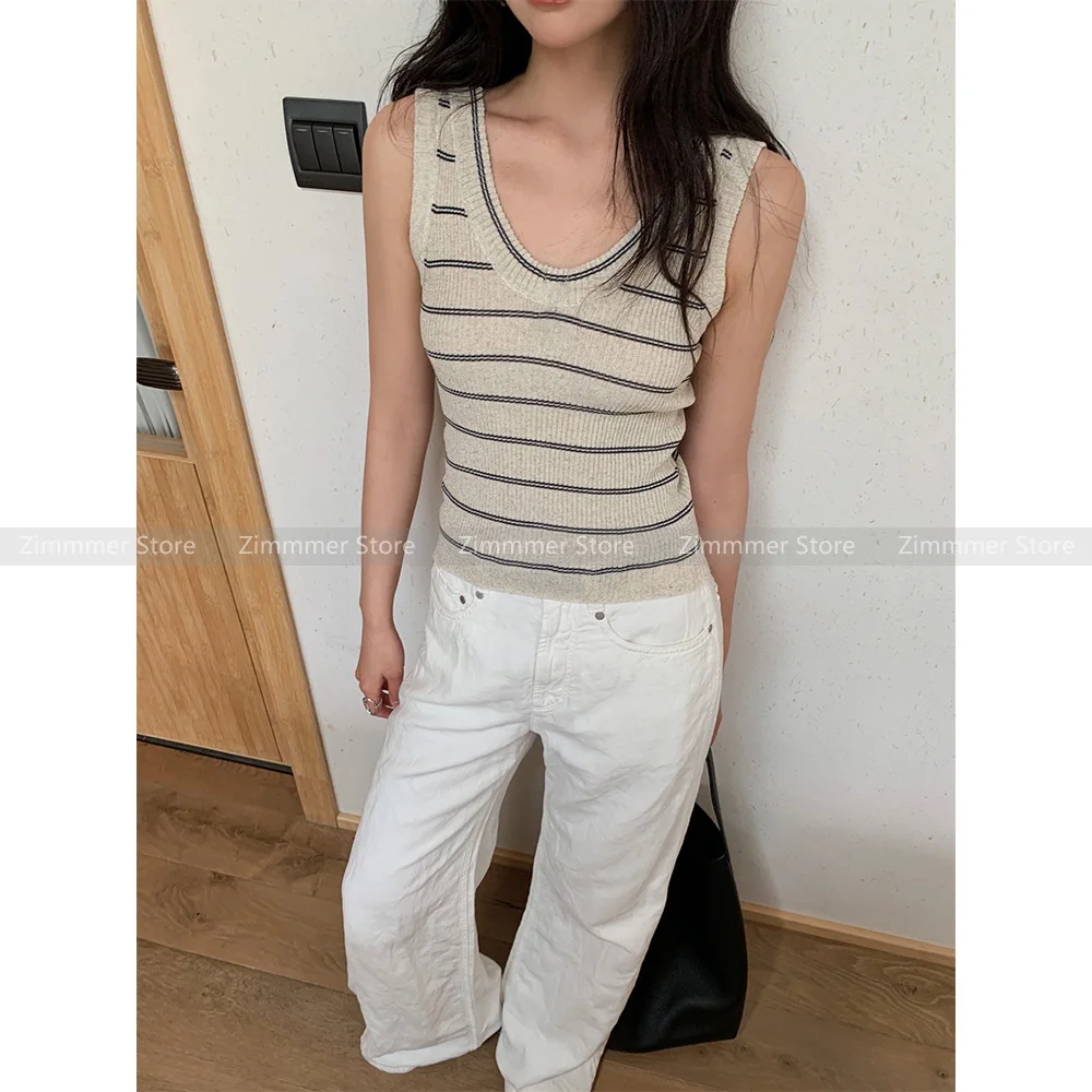 Round neck striped slimming knit sleeveless top women undershirt 2024 spring and summer new
Round neck striped slimming knit sleeveless top women undershirt 2024 spring and summer new