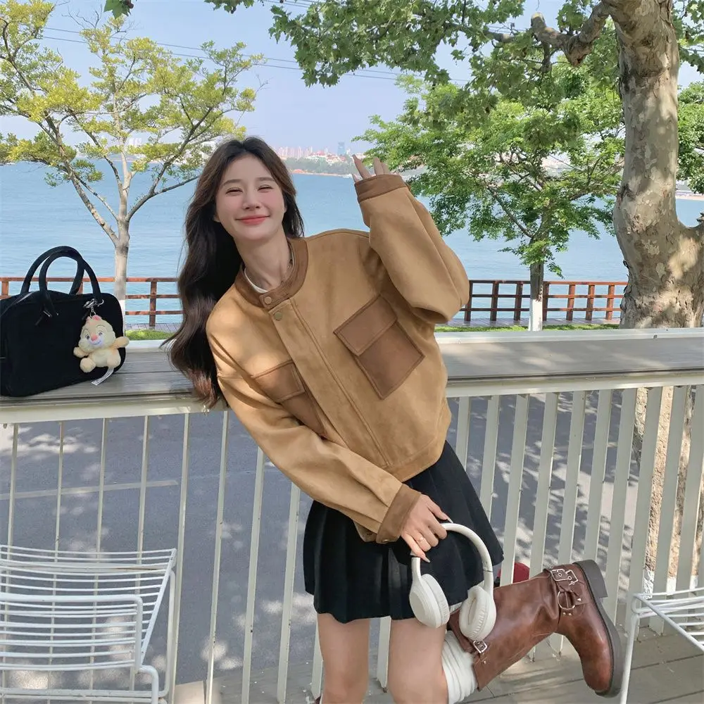 Женские куртки, осенняя одежда, женские джинсовые потертые негабаритные синие повседневные уличные модные трендовые пуговицы с длинным рукавом, свободные
Женские куртки, осенняя одежда, женские джинсовые потертые негабаритные синие повседневные уличные модные трендовые пуговицы с длинным рукавом, свободные