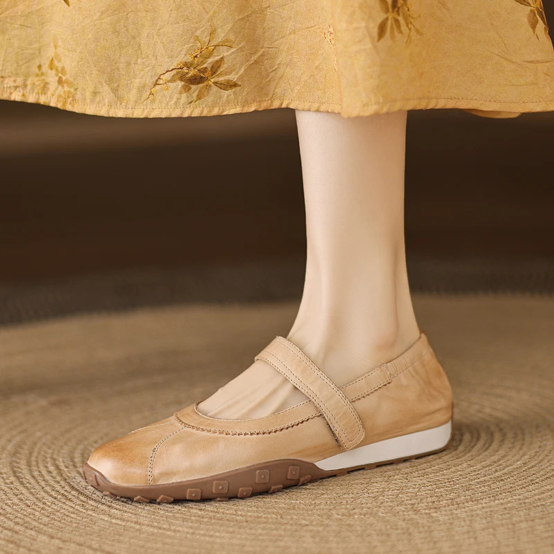 Осень 2023, новые кроссовки из натуральной кожи, удобная повседневная обувь на плоской подошве, женская спортивная обувь высокого качества, женские кроссовки, женская обувь
Осень 2023, новые кроссовки из натуральной кожи, удобная повседневная обувь на плоской подошве, женская спортивная обувь высокого качества, женские кроссовки, женская обувь