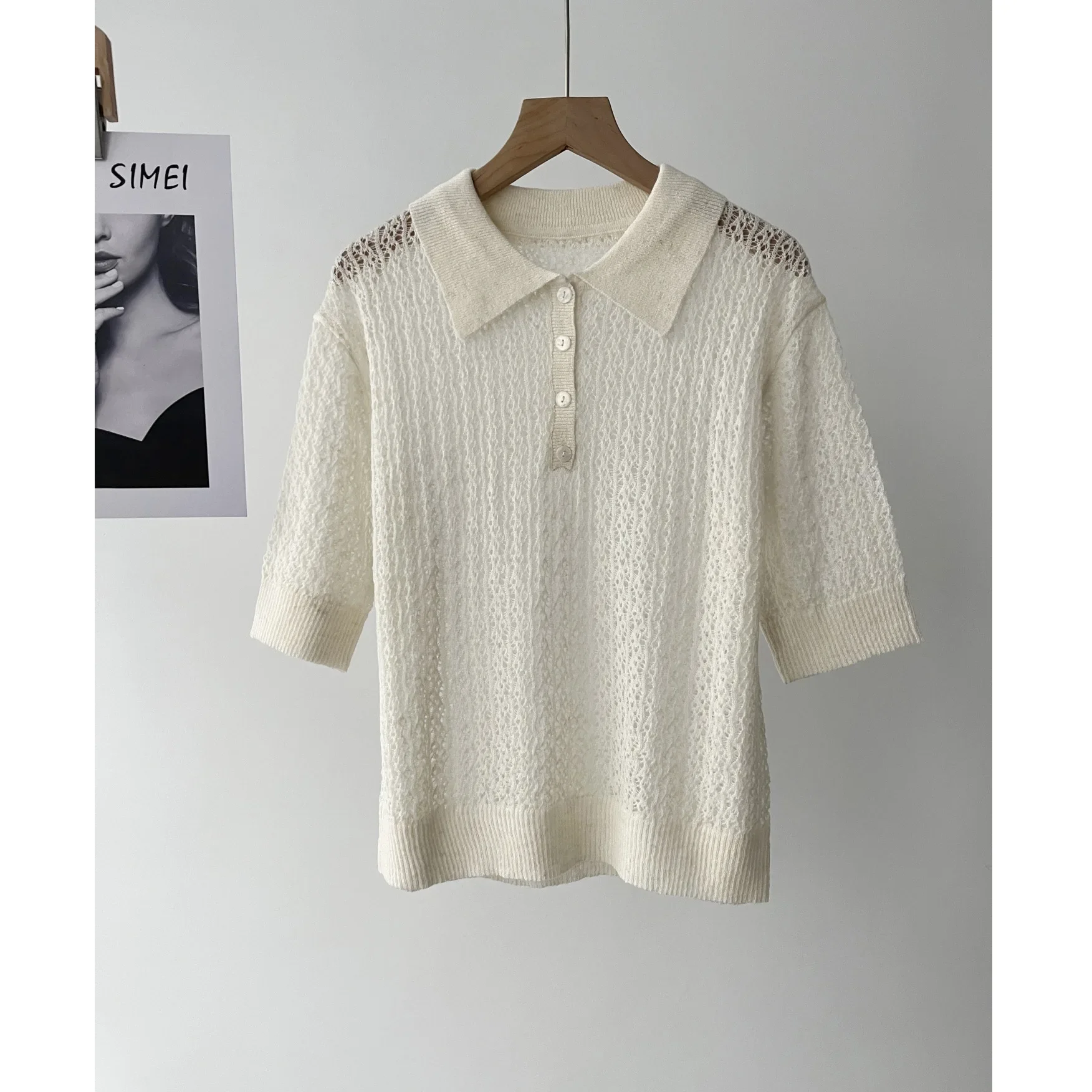 Women's temperament commuter style white light hollow polo shirt collar short-sleeved knitted sweater top 16a-0085
Women's temperament commuter style white light hollow polo shirt collar short-sleeved knitted sweater top 16a-0085