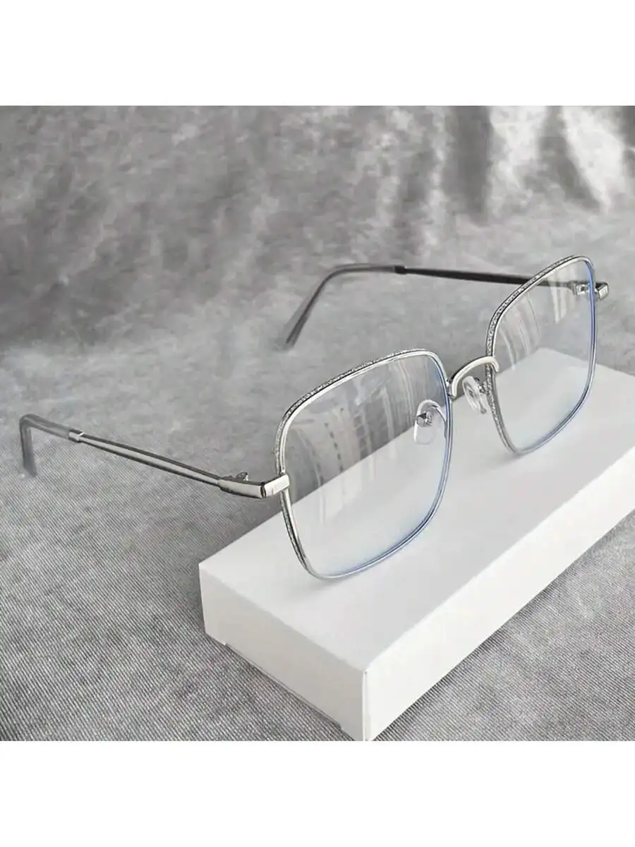 Shiny Large Square Frame Fashion Glasses Unisex Lightweight For Screen Use Photo Prop
Shiny Large Square Frame Fashion Glasses Unisex Lightweight For Screen Use Photo Prop