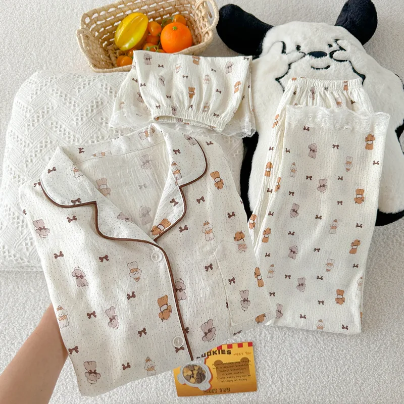Summer New Women's Cartoon Pajamas Three-Piece Set of Girls Students Summer New Cloud Cotton Short-Sleeved Lace Edge Homewear
Summer New Women's Cartoon Pajamas Three-Piece Set of Girls Students Summer New Cloud Cotton Short-Sleeved Lace Edge Homewear