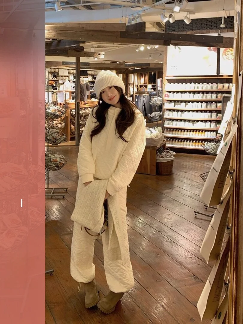 Loose Fitted Hooded Jaet Sweatirt Women's Winter Casual Straight Skirt Set Cotton Lined Faion Ensemble by HUANG ZUO ZUO
Loose Fitted Hooded Jaet Sweatirt Women's Winter Casual Straight Skirt Set Cotton Lined Faion Ensemble by HUANG ZUO ZUO