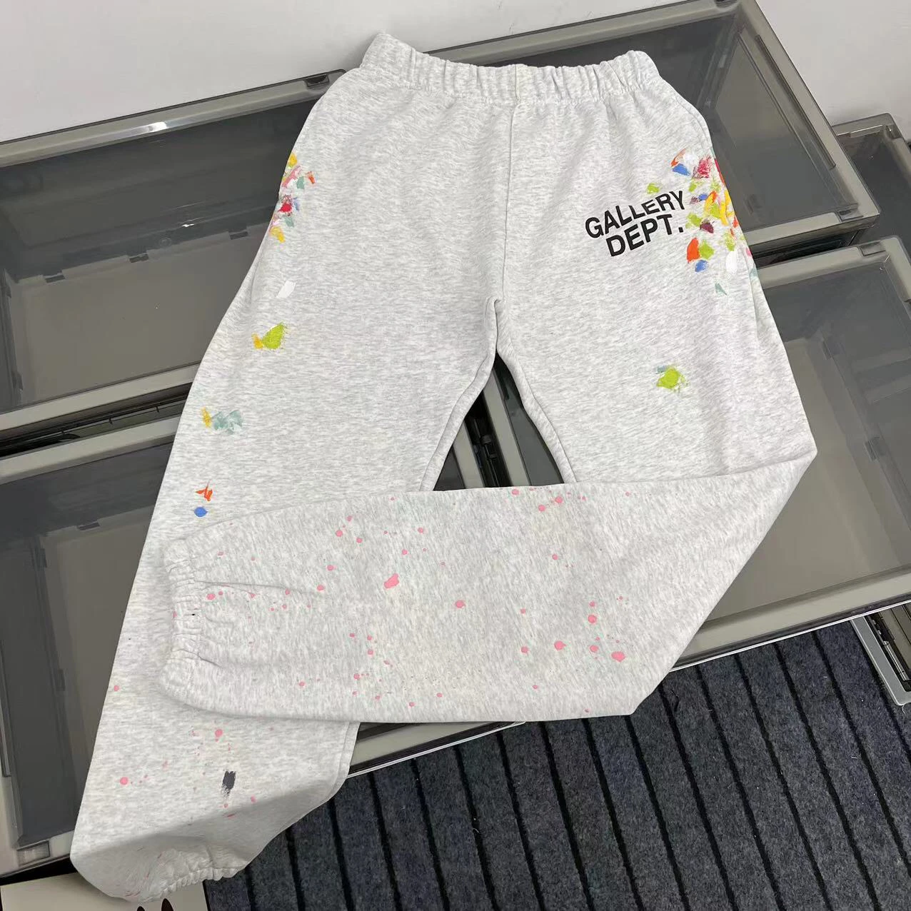 Осень-зима ex Спортивные штаны на подкладке с принтом fiti Повседневные спортивные брюки Длинные свободные молодежные брюки
Осень-зима ex Спортивные штаны на подкладке с принтом fiti Повседневные спортивные брюки Длинные свободные молодежные брюки