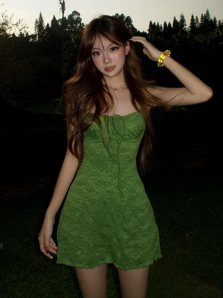 Retro Vacation Green Strapless Dress Women's Skirt Short Dress Photography Outfit Summer Elegant Long Dress without Sleeve
Retro Vacation Green Strapless Dress Women's Skirt Short Dress Photography Outfit Summer Elegant Long Dress without Sleeve
