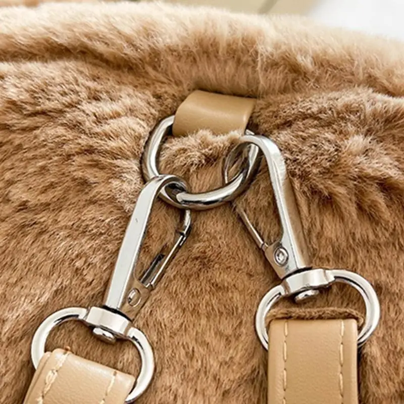 2025 New Winter Fuzzy Crossbody Purse Design Clear Front Panel For Badges Strap Option Sweet Accessory
2025 New Winter Fuzzy Crossbody Purse Design Clear Front Panel For Badges Strap Option Sweet Accessory