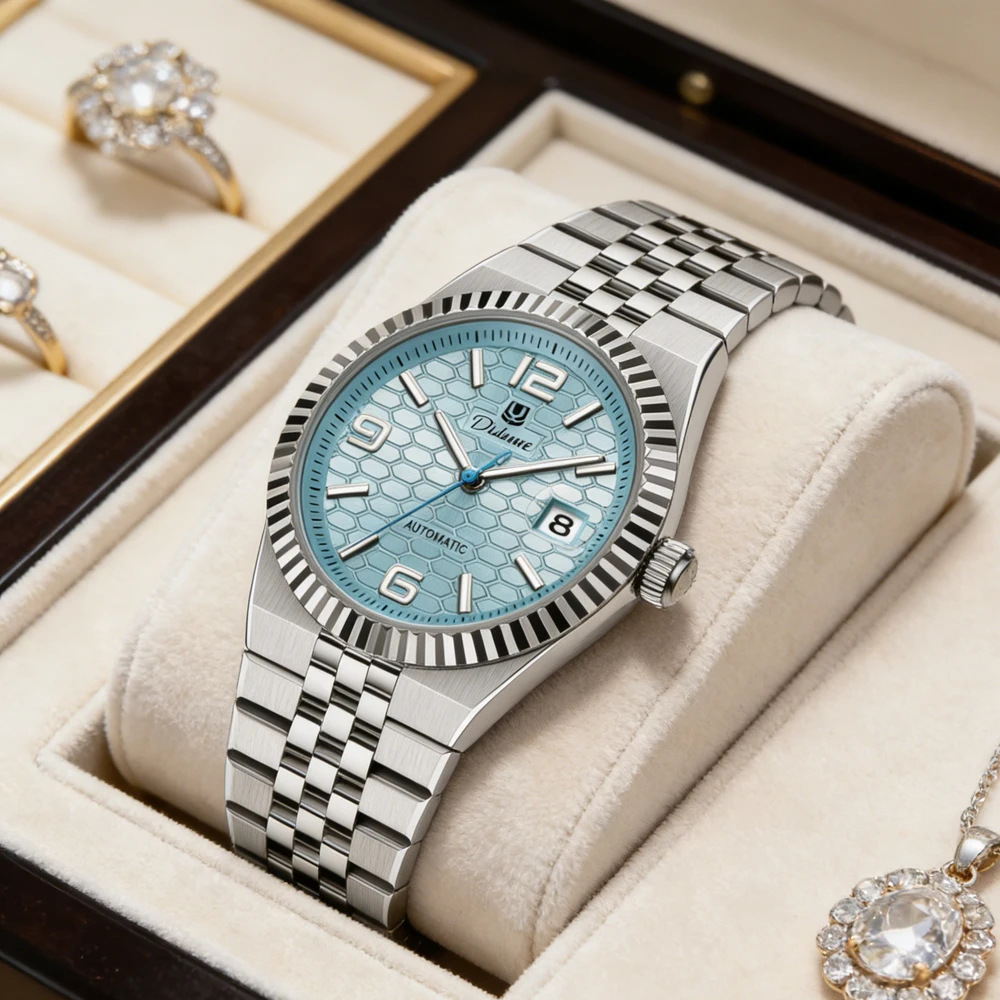 New Fashion Sky Blue Mechanical Watch for Men Stainless Steel Waterproof Luminous Calendar Luxury Automatic Wristwatch Mens
New Fashion Sky Blue Mechanical Watch for Men Stainless Steel Waterproof Luminous Calendar Luxury Automatic Wristwatch Mens