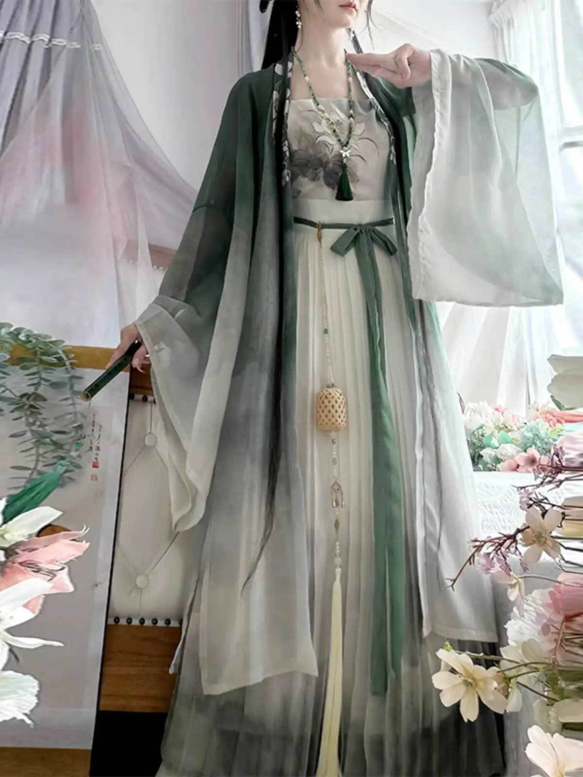 New Hanfu Women Summer Song System Big Sleeved Shirt Printing Pleated Skirt Breathable Chinese Traditional Dress Cos Cosplay 
New Hanfu Women Summer Song System Big Sleeved Shirt Printing Pleated Skirt Breathable Chinese Traditional Dress Cos Cosplay