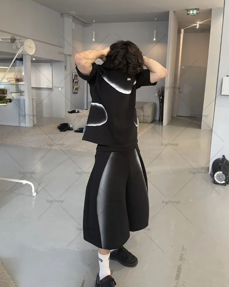 High Street Trendy Streetwear Retro Men's Set Two-Piece Harajuku Black Gradient Oversized T-shirt Hip Hop Loose Casual Shorts
High Street Trendy Streetwear Retro Men's Set Two-Piece Harajuku Black Gradient Oversized T-shirt Hip Hop Loose Casual Shorts