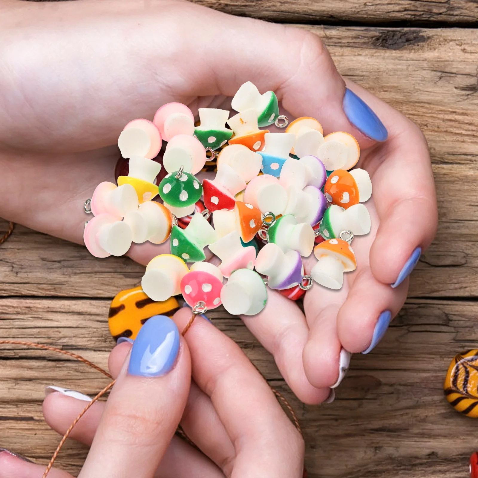 30Pcs Mushroom Pendants Resin Jewelry Charms for DIY Making Necklace Bracelet Earrings Creative Mushroom Jewelry Accessory
30Pcs Mushroom Pendants Resin Jewelry Charms for DIY Making Necklace Bracelet Earrings Creative Mushroom Jewelry Accessory