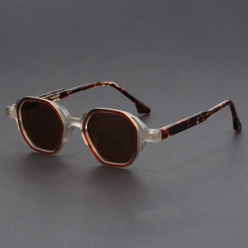 Women's Retro Multi Shape Sunglasses INS Small Frame Advanced Sensing Anti Blue Light Glasses Trendy Flat Light Glasses Goggles
Women's Retro Multi Shape Sunglasses INS Small Frame Advanced Sensing Anti Blue Light Glasses Trendy Flat Light Glasses Goggles