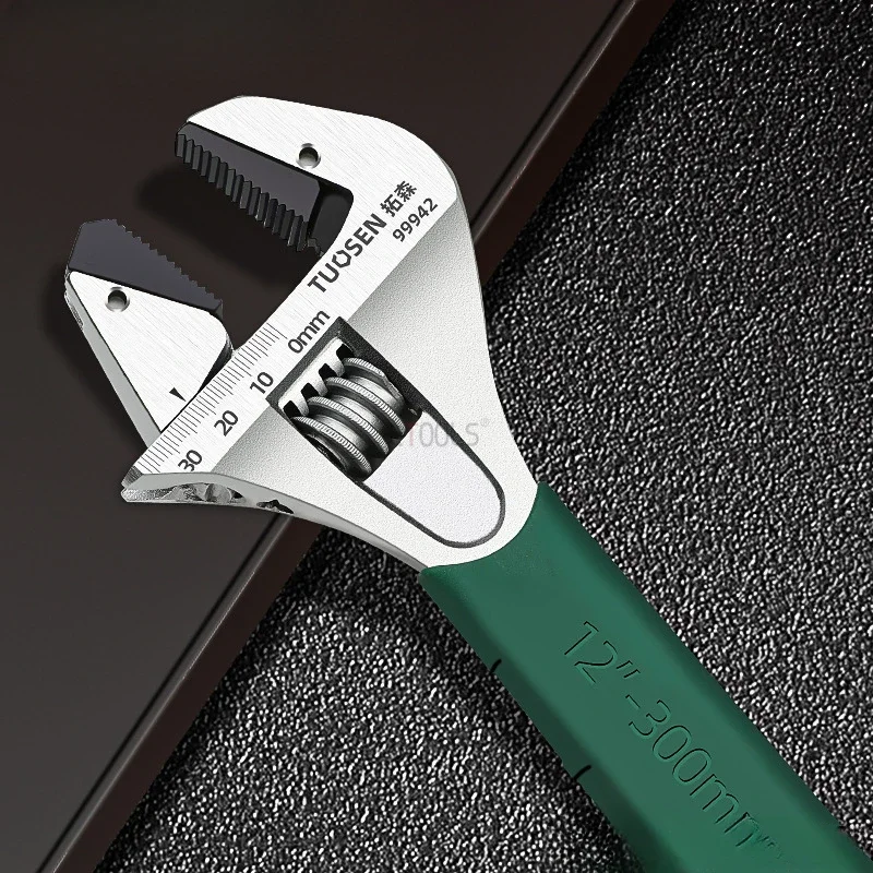 Adjustable Universal Wrench - Carbon Steel Electroplated with Durable Plastic Handle (Durable, High-Strength Hand Tool for Car)
Adjustable Universal Wrench - Carbon Steel Electroplated with Durable Plastic Handle (Durable, High-Strength Hand Tool for Car)