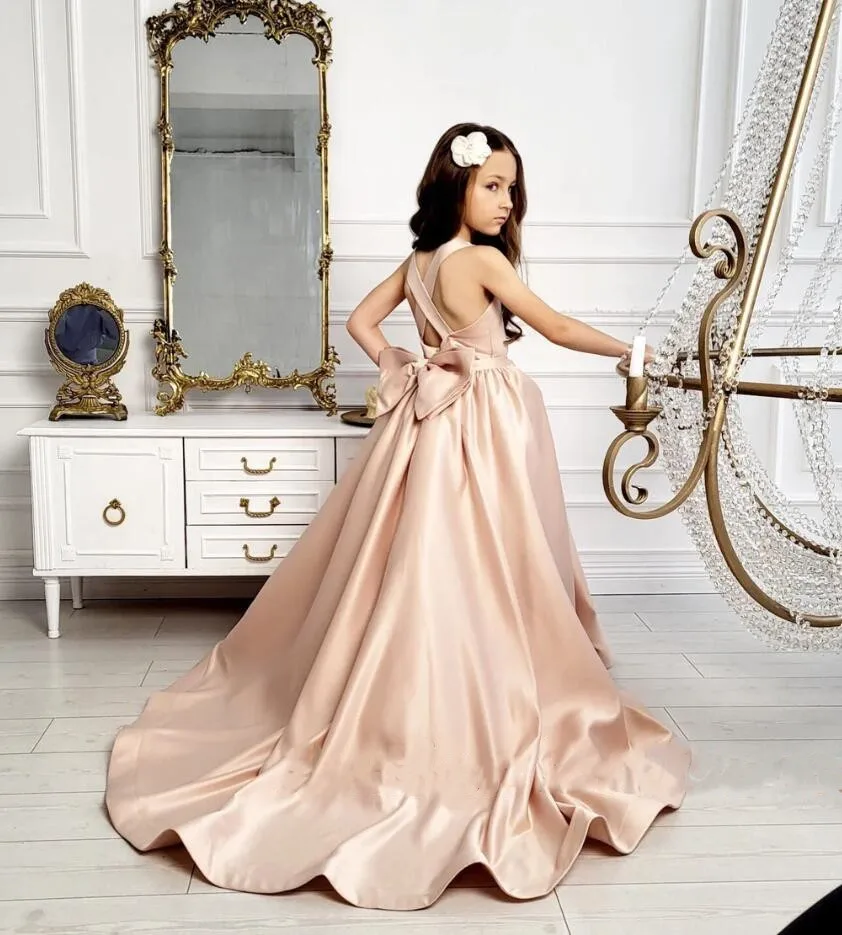 Handmade A-Line Flower Girl Dress Pure Satin Pink Prom Gown Girls Dresses Baby Frock Child Customized Birthday Gown
Handmade A-Line Flower Girl Dress Pure Satin Pink Prom Gown Girls Dresses Baby Frock Child Customized Birthday Gown