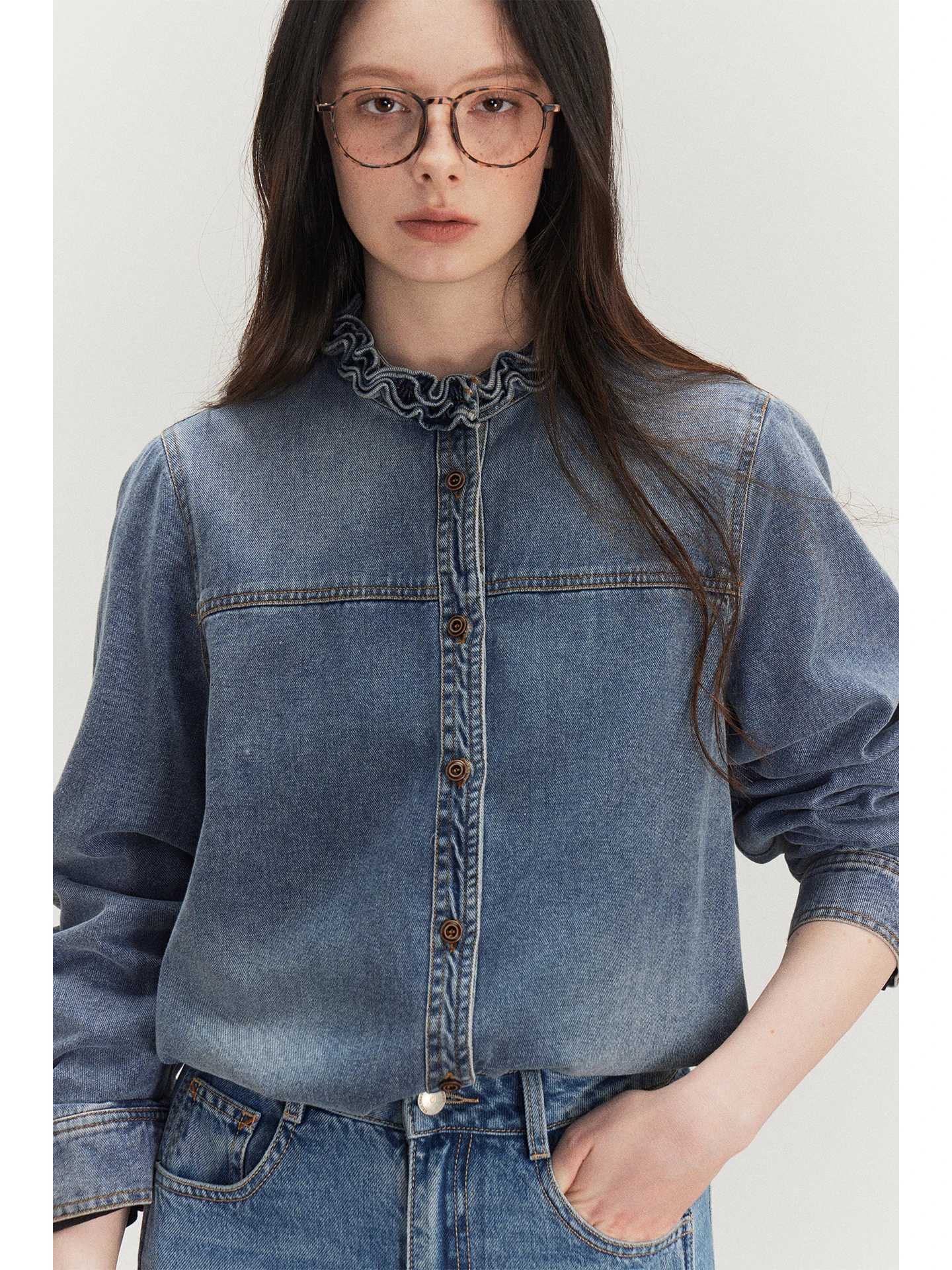 Casual Loose Long Sve round Ne Denim irt Women's Spring New Sle Slimming Single Button Stand Collar Casual Faion
Casual Loose Long Sve round Ne Denim irt Women's Spring New Sle Slimming Single Button Stand Collar Casual Faion
