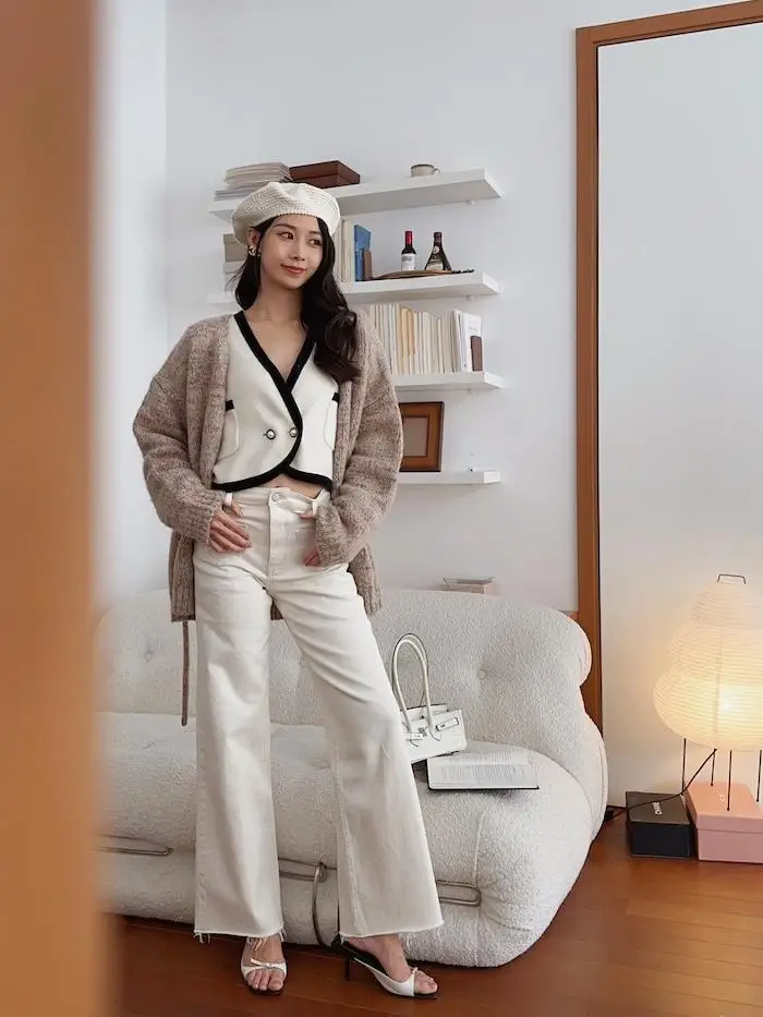 Джинсы Lowey Timel Simplici Vanilla White с высокой талией и широкими штанинами, укороченные, женские, повседневные, из денима, стандартного кроя
Джинсы Lowey Timel Simplici Vanilla White с высокой талией и широкими штанинами, укороченные, женские, повседневные, из денима, стандартного кроя