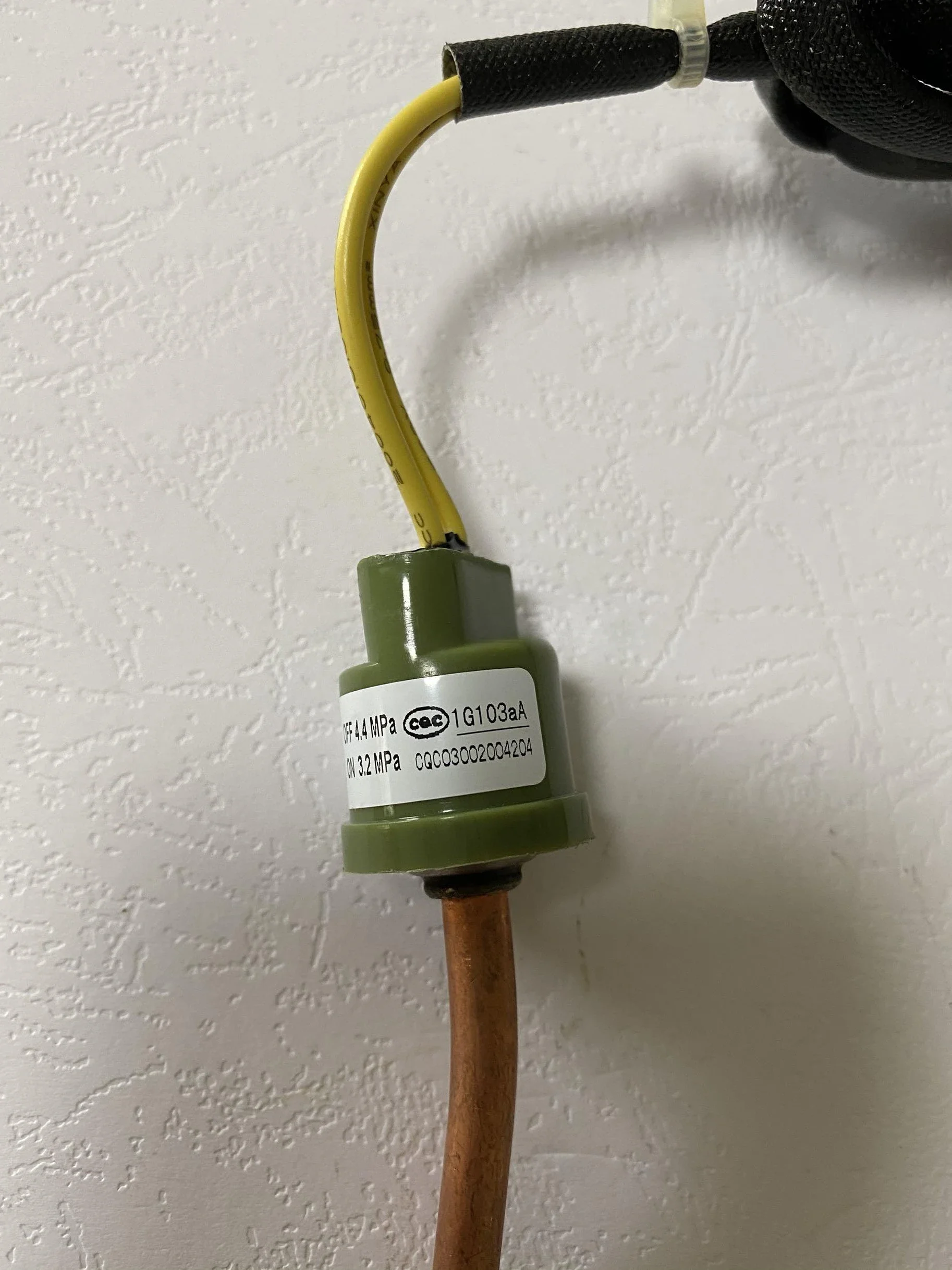 #c Foe H20PS type pressure controller Shanghai Junle OFF 4.4MPa ON 3.2MPa high and low pressure switch
#c Foe H20PS type pressure controller Shanghai Junle OFF 4.4MPa ON 3.2MPa high and low pressure switch