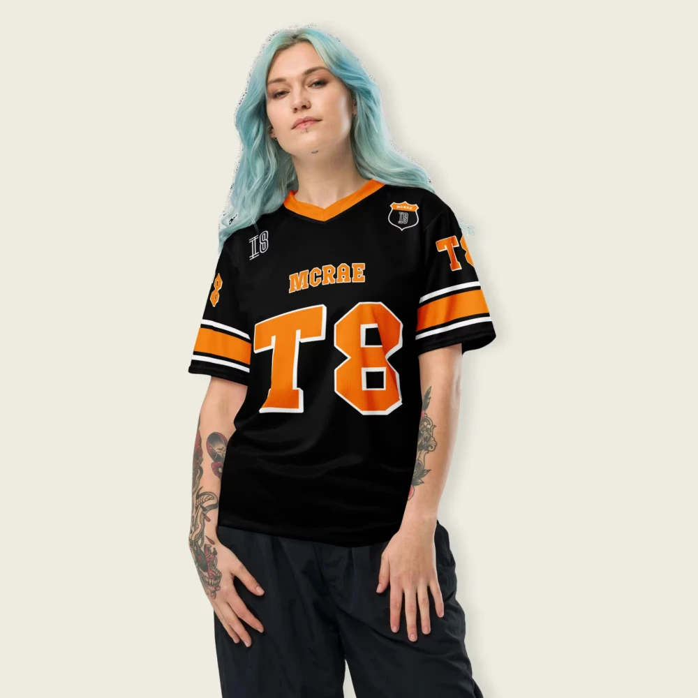 Motor Spring Summer Sportswear For Men And Women T8 Mcrae X Lando V-Neck Soccer T-Shirt Loose Sweatshirt Oversized Sweatshirt
Motor Spring Summer Sportswear For Men And Women T8 Mcrae X Lando V-Neck Soccer T-Shirt Loose Sweatshirt Oversized Sweatshirt