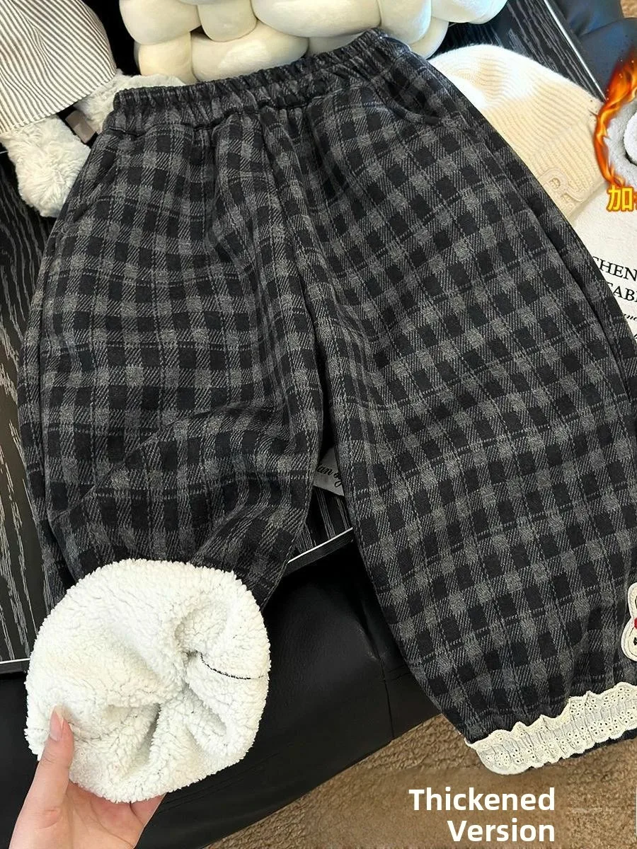 Модные брюки-фонарики в клетку на флисовой подкладке для девочек, осенне-зимняя новинка, детская одежда
Модные брюки-фонарики в клетку на флисовой подкладке для девочек, осенне-зимняя новинка, детская одежда