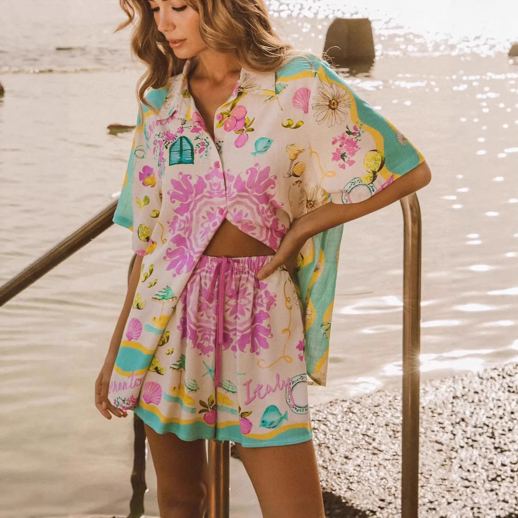 European and American new style fashion casual vacation style shirt and shorts set
European and American new style fashion casual vacation style shirt and shorts set