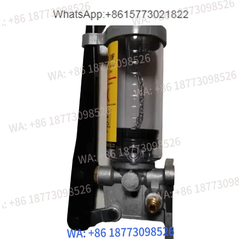 Ручной насос для смазки XEP20 с трехволновым смазочным пистолетом и ручным масляным насосом для инжекционно-литьевой машины Haitian.
Ручной насос для смазки XEP20 с трехволновым смазочным пистолетом и ручным масляным насосом для инжекционно-литьевой машины Haitian.