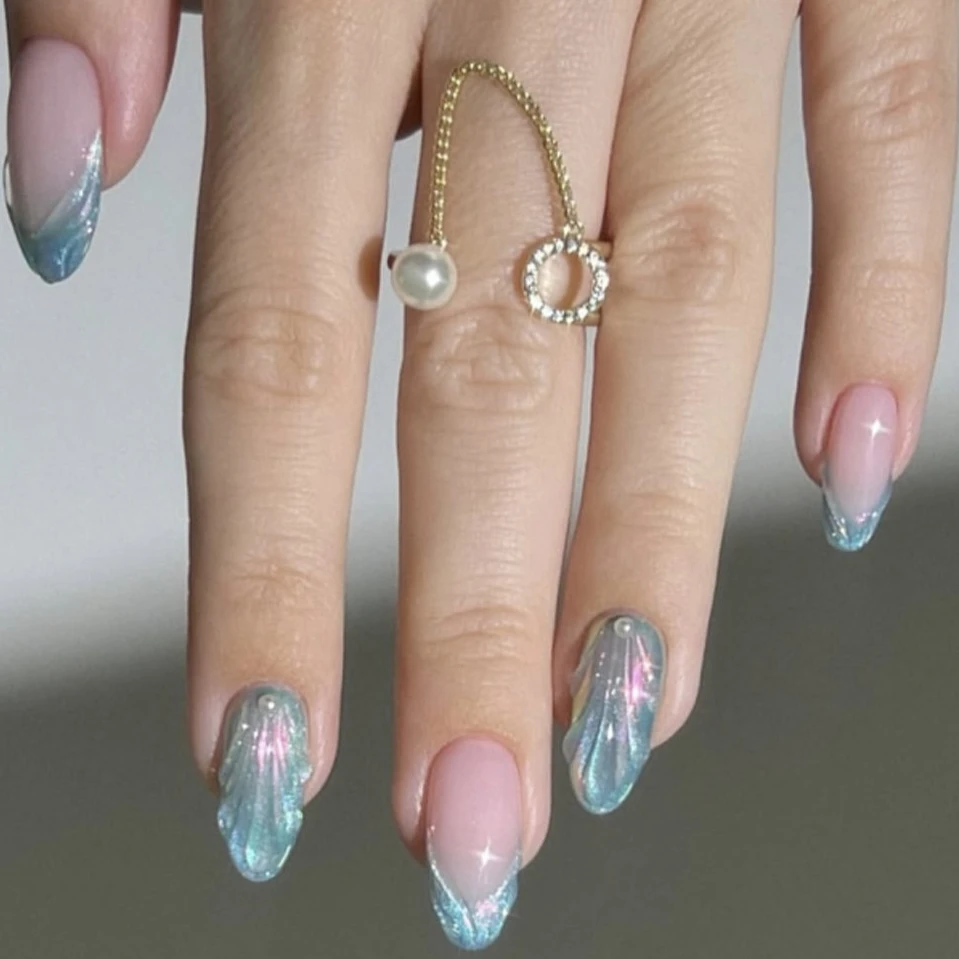 Light Blue Shell Ripple Glitter Powder Pearl Long Pointed Fake Nails Summer Starfish Fish False Nails Art Charms Press on Nails
Light Blue Shell Ripple Glitter Powder Pearl Long Pointed Fake Nails Summer Starfish Fish False Nails Art Charms Press on Nails