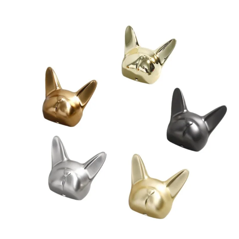 Shoe cabinet wardrobe hook modern simple entrance zinc alloy coat hook black French bucket puppy coat hook
Shoe cabinet wardrobe hook modern simple entrance zinc alloy coat hook black French bucket puppy coat hook