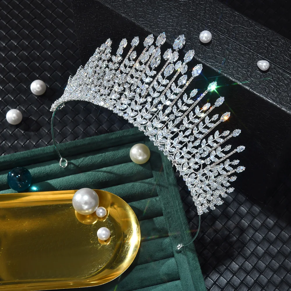 Silver Crystal Bridal Crowns For Women Queen Tiaras Elegant Headwear Princess Jewelry Pageant Diadem Wedding Hair Accessories
Silver Crystal Bridal Crowns For Women Queen Tiaras Elegant Headwear Princess Jewelry Pageant Diadem Wedding Hair Accessories