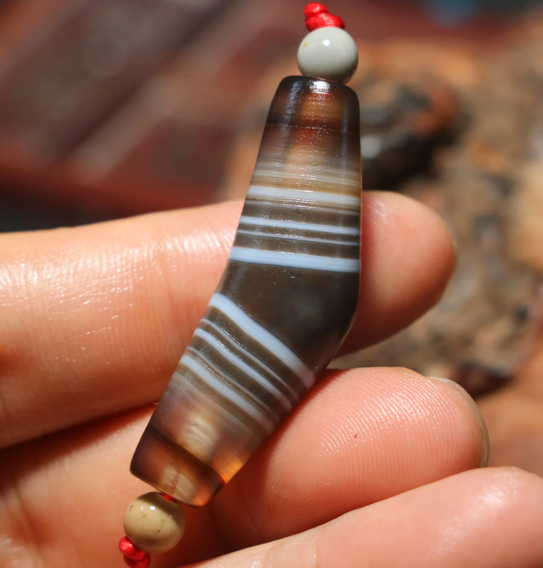 Treasure Ultra Energy Magic Tibetan Old Agate Line Type Healer Medicine Totem FULL Horn-shape dzi Bead Pendant Timestown UPD22
Treasure Ultra Energy Magic Tibetan Old Agate Line Type Healer Medicine Totem FULL Horn-shape dzi Bead Pendant Timestown UPD22