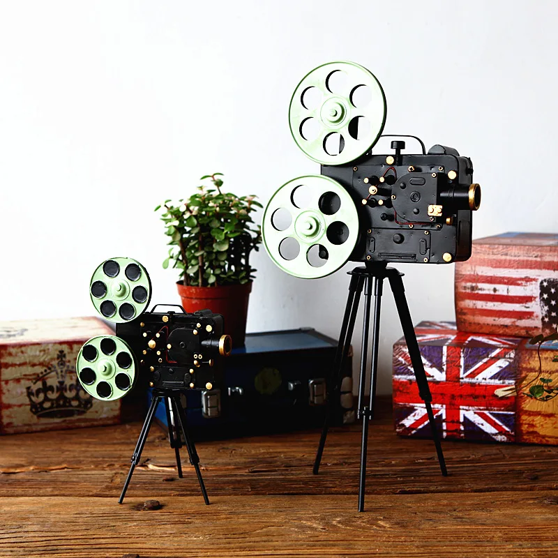 Old wrought iron, film projector pure handmade iron model, bar decoration window props
Old wrought iron, film projector pure handmade iron model, bar decoration window props