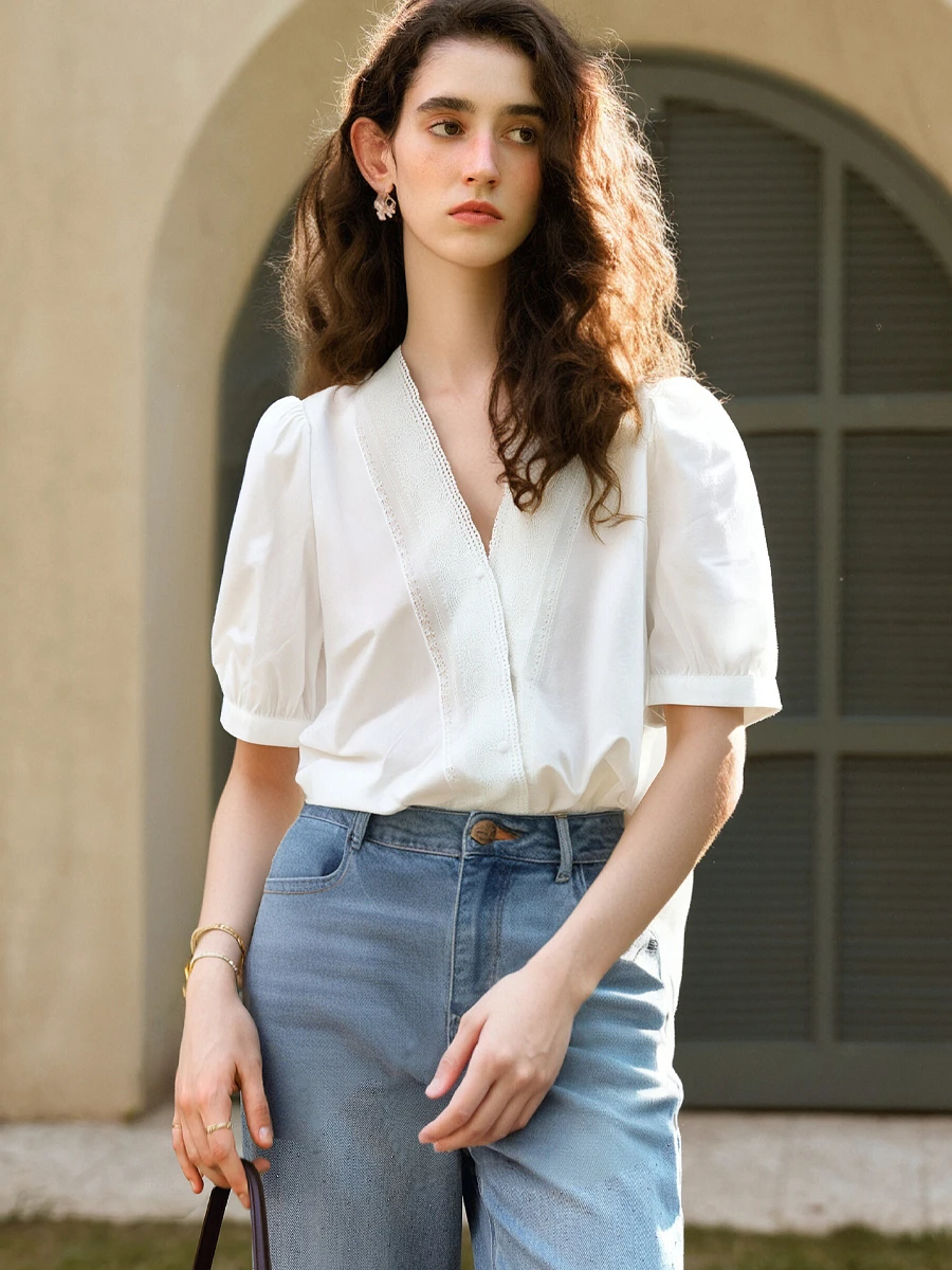 OLrain Women's Shirts 2026 Summer French White 100% Cotton V-neck Lace Splicing Puff Sleeve Blouses Ladies Clothing O57XC99315
OLrain Women's Shirts 2026 Summer French White 100% Cotton V-neck Lace Splicing Puff Sleeve Blouses Ladies Clothing O57XC99315