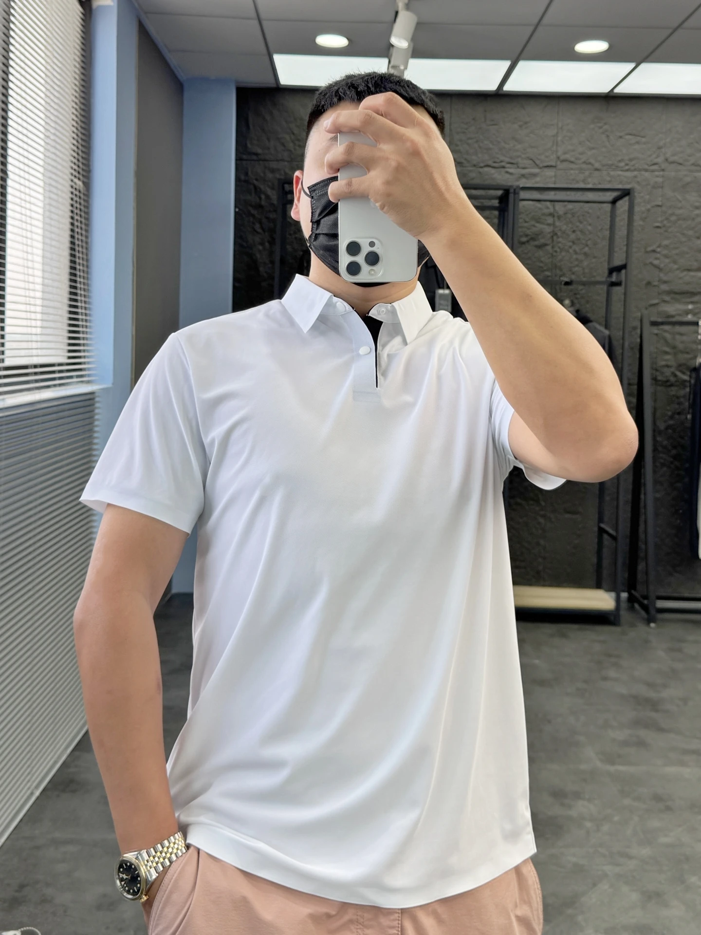 Svip High-End Seamless Glueless Shirt Men's Casual Summer Short Sleeve Flip-Collar Cool Feeling Breathable Comfortable B...
Svip High-End Seamless Glueless Shirt Men's Casual Summer Short Sleeve Flip-Collar Cool Feeling Breathable Comfortable B...
