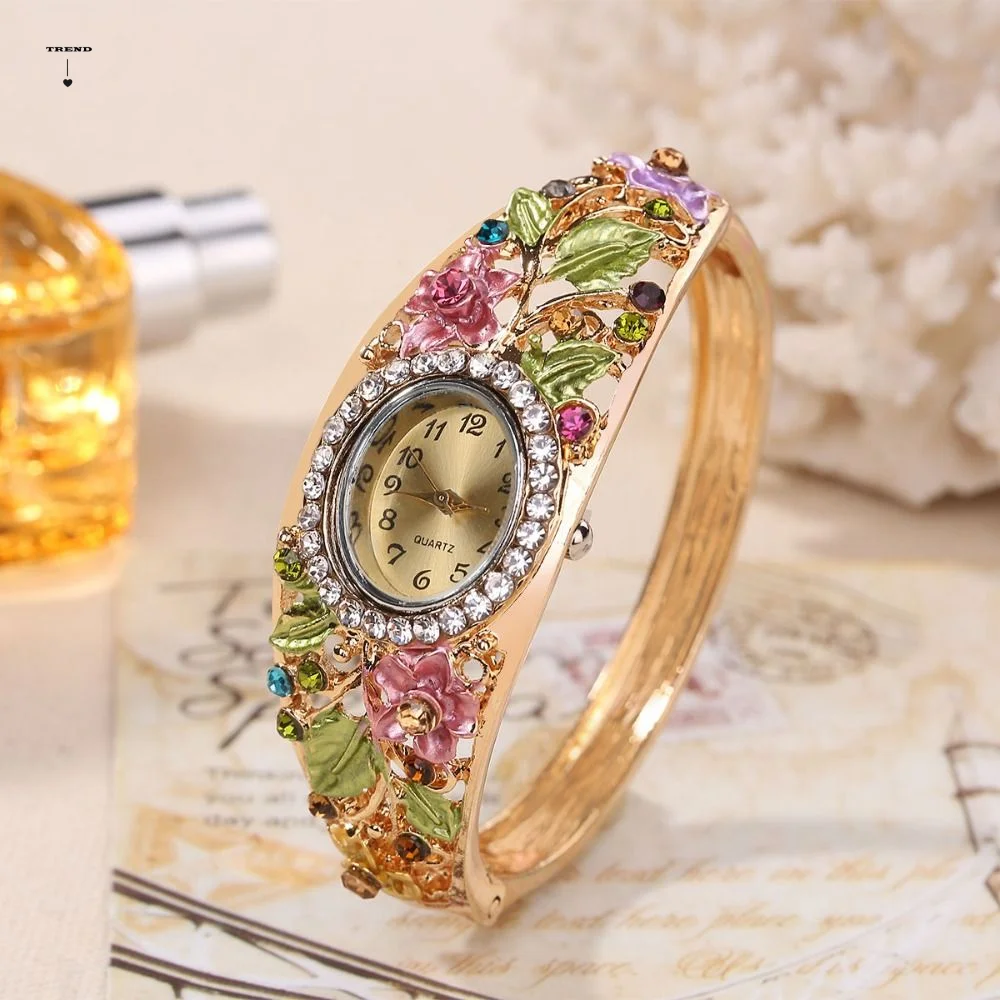 Винтажные часы Rich In Flowers с браслетом из стразов, кварцевые часы с круглым циферблатом, универсальный дизайн
Винтажные часы Rich In Flowers с браслетом из стразов, кварцевые часы с круглым циферблатом, универсальный дизайн