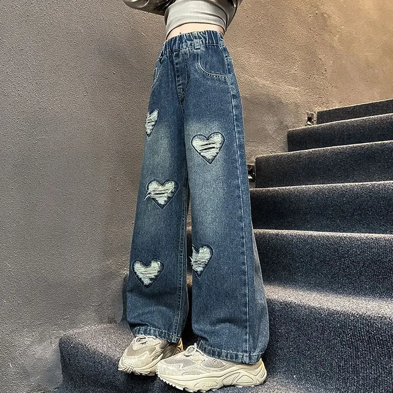 Teen Girl Black Ripped Heart JeansTrendy Hole Broken Straight Narrow Loose Wide Leg Pants Street Style Junior Kids Trousers
Teen Girl Black Ripped Heart JeansTrendy Hole Broken Straight Narrow Loose Wide Leg Pants Street Style Junior Kids Trousers